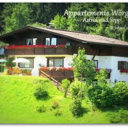 Woergoetter Astrid Und Sepp Appartement Sankt Johann in Tirol